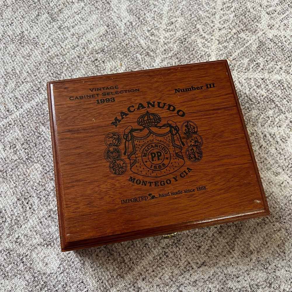 Macanudo Wooden Cigar Box